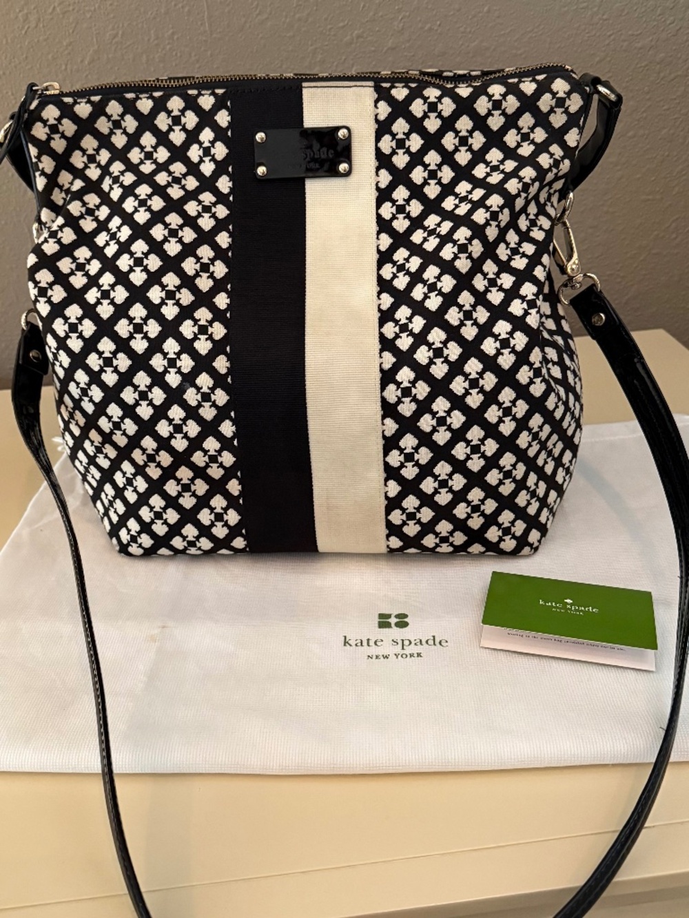 Kate Spade Classic Shoulder Bag